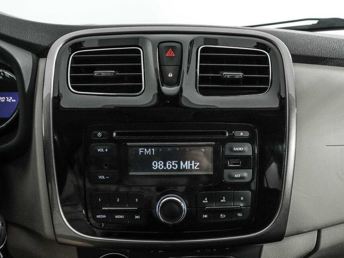 Купить Рено Логан, 2014, 122 071 км.. Фото: #12