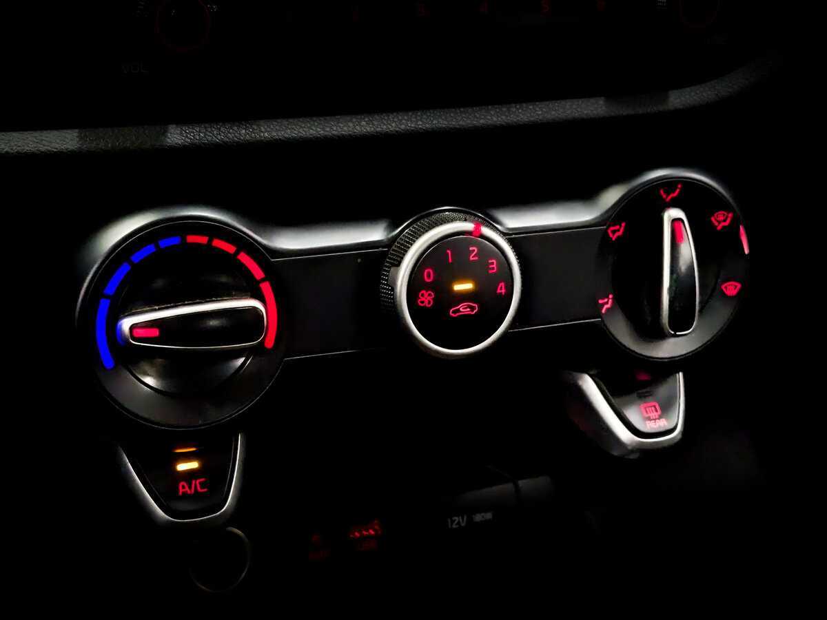 Купить Киа Рио, 2020, 186 757 км.. Фото: #24