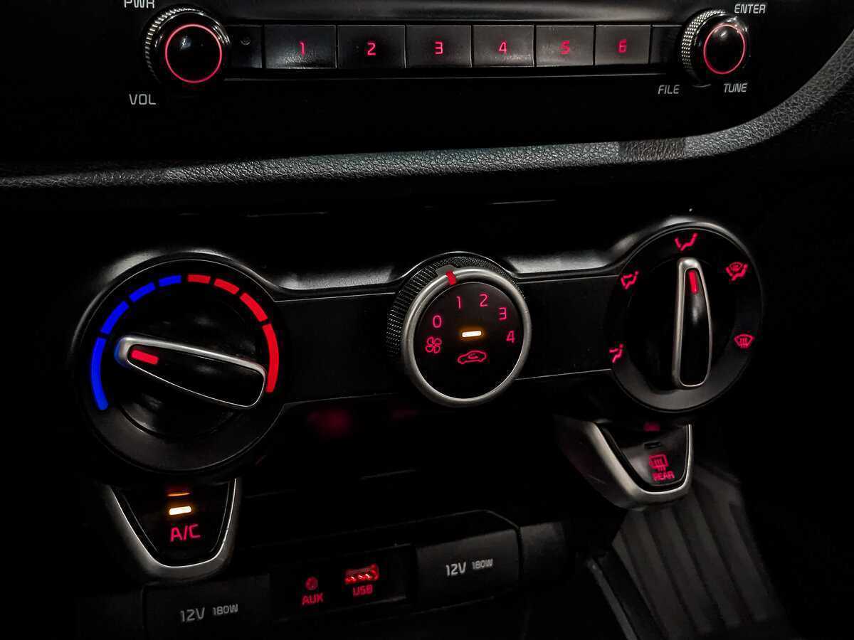 Купить Киа Рио, 2020, 180 364 км.. Фото: #17