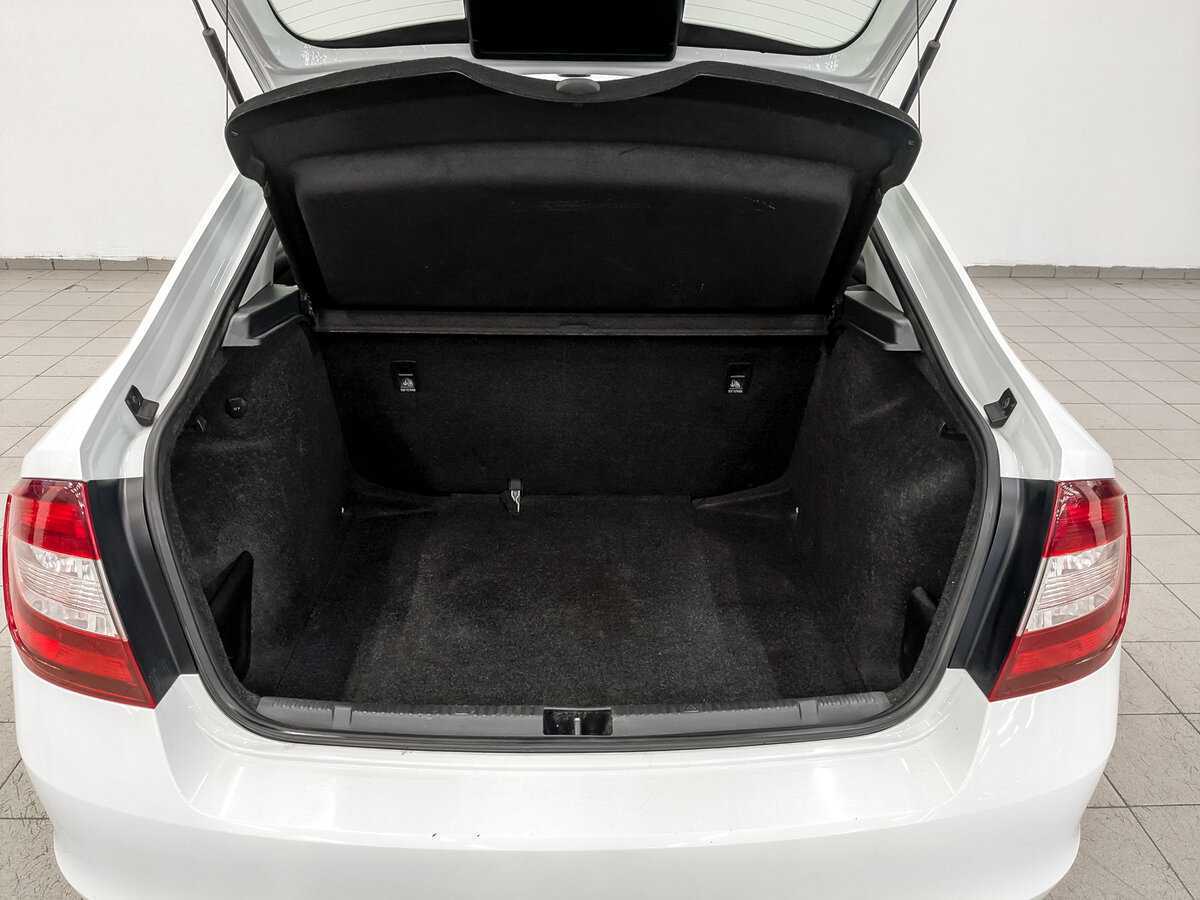 Купить Шкода Рапид, 2017, 240 992 км.. Фото: #9