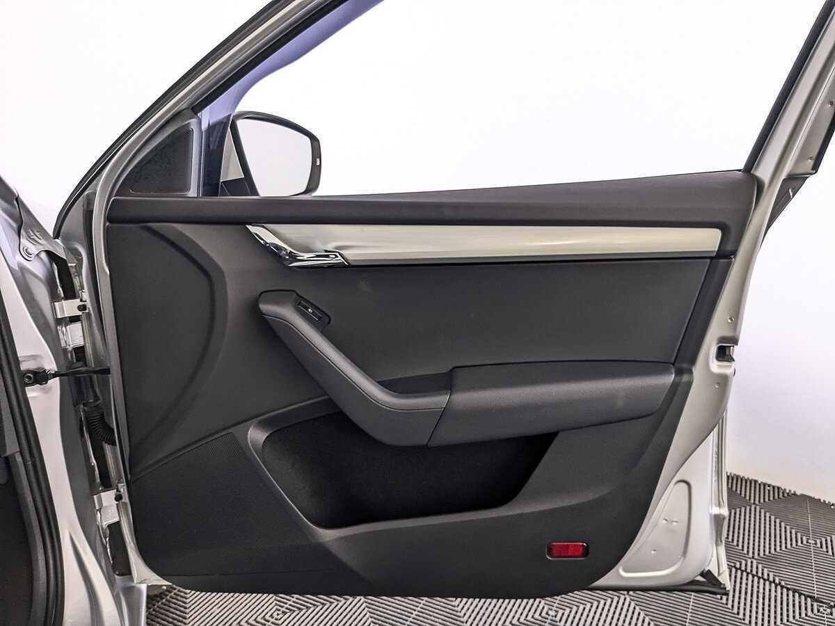 Купить Шкода Октавия, 2018, 139 842 км.. Фото: #24