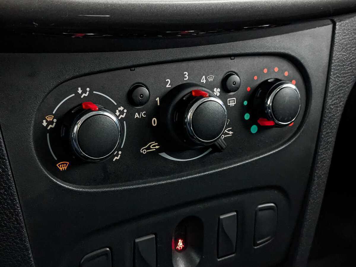 Купить Рено Сандеро, 2022, 28 125 км.. Фото: #23