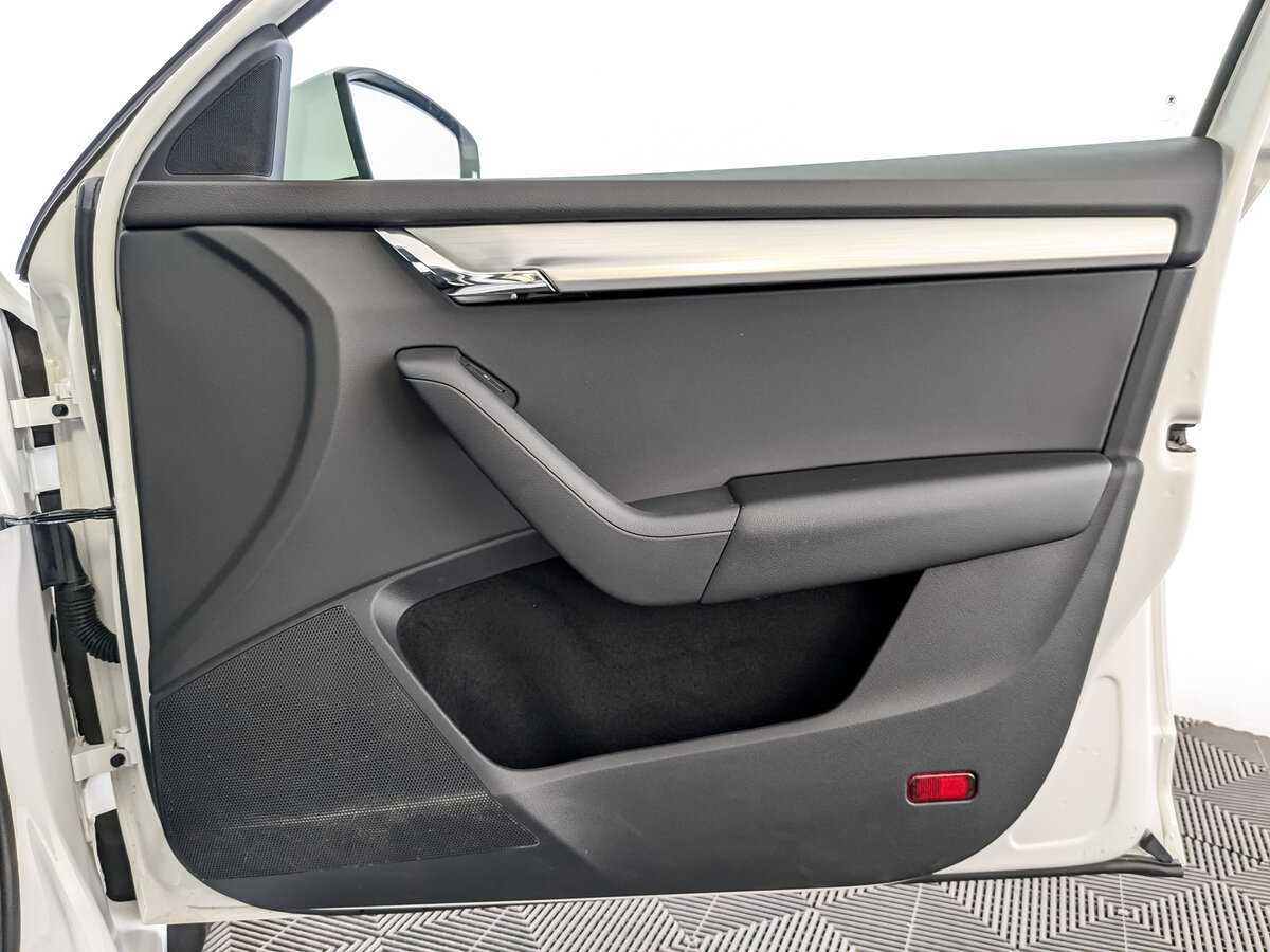 Купить Шкода Октавия, 2019, 146 821 км.. Фото: #21