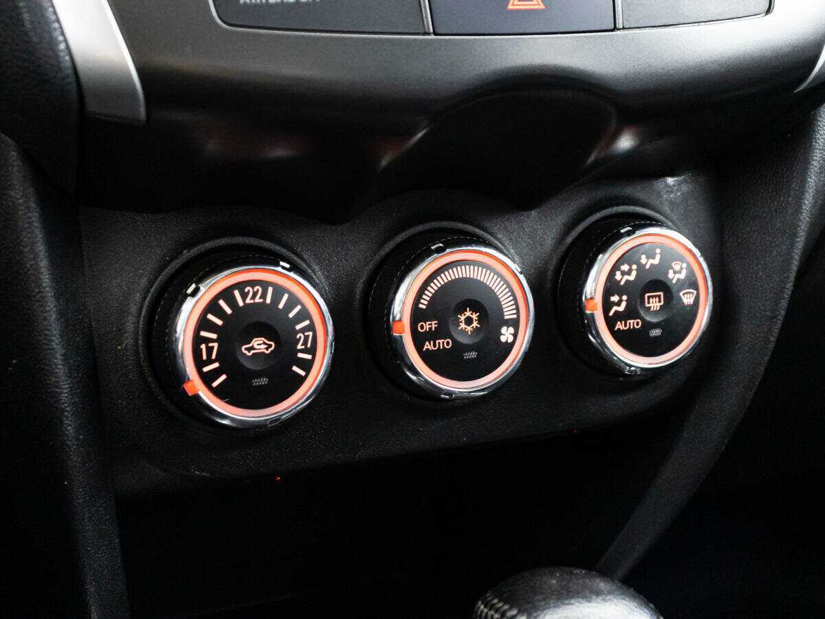 Купить Митсубиши АС-Икс, 2012, 142 786 км.. Фото: #15