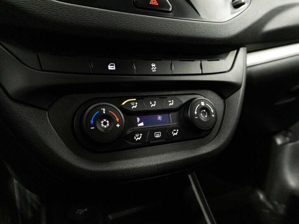 Купить Лада (ВАЗ) Веста, 2017, 129 456 км.. Фото: #15