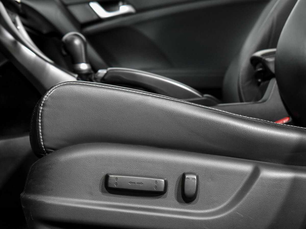 Купить Хонда Аккорд, 2012, 68 157 км.. Фото: #9