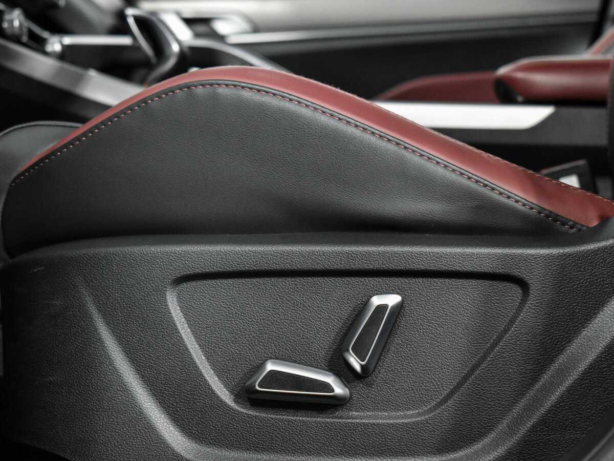 Купить Джили Кулрэй, 2021, 82 572 км.. Фото: #10