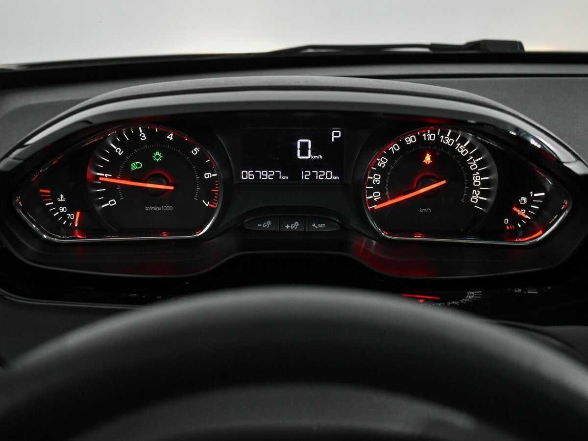 Купить Пежо 208, 2014, 68 000 км.. Фото: #15