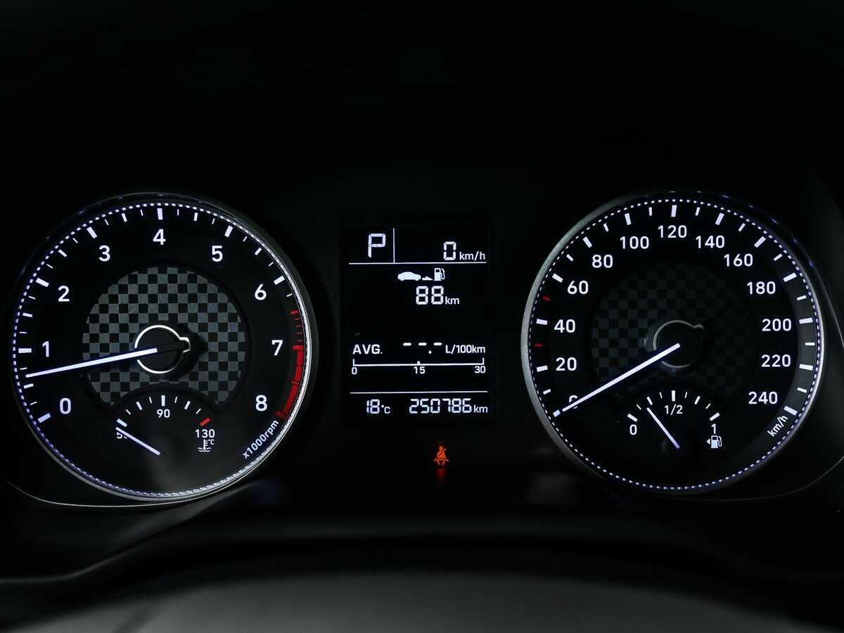 Купить Хендай Елантра, 2020, 250 786 км.. Фото: #9