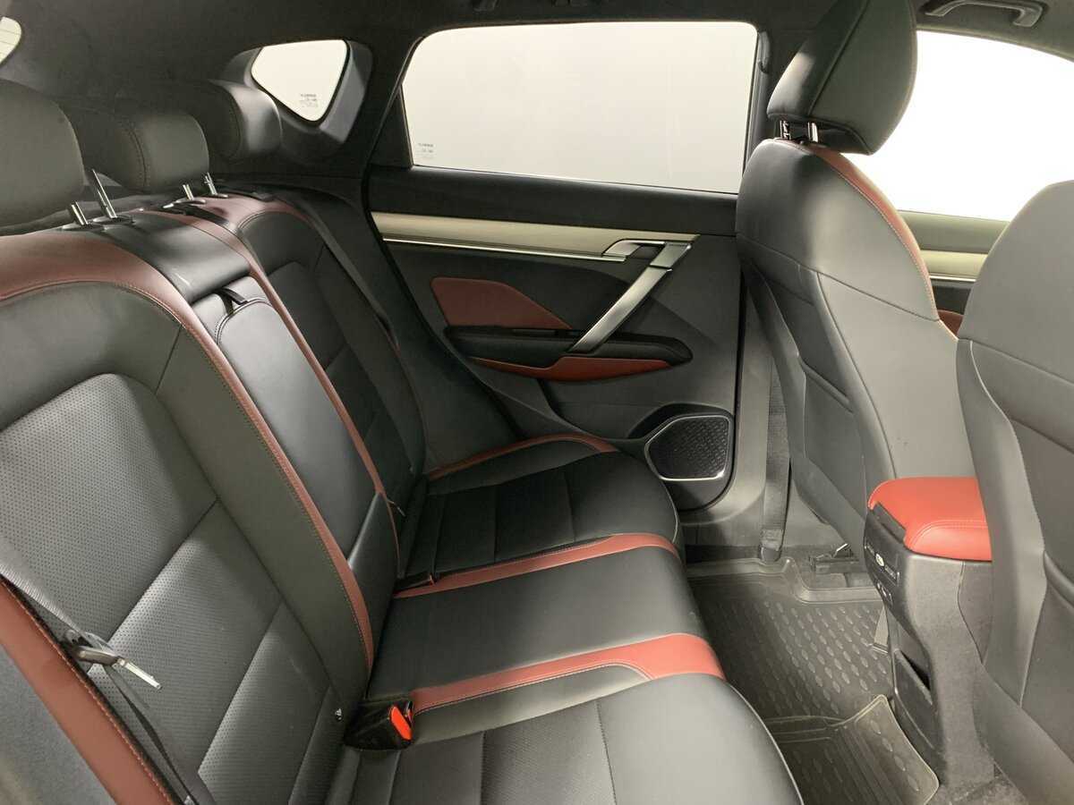 Купить Джили Кулрэй, 2022, 107 785 км.. Фото: #17