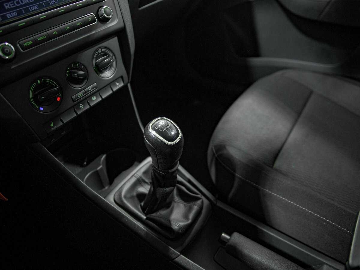 Купить Шкода Рапид, 2015, 175 439 км.. Фото: #9