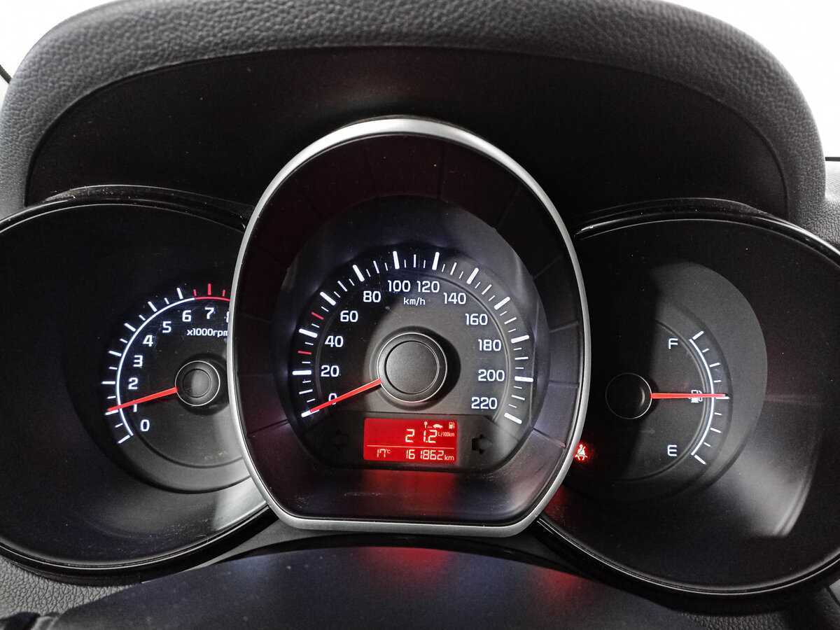 Купить Киа Рио, 2017, 161 901 км.. Фото: #12