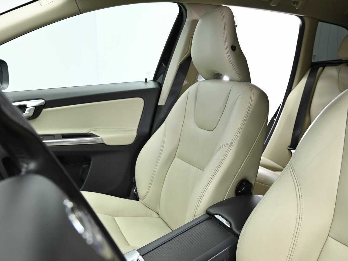 Купить Вольво ИксЦ60, 2014, 154 000 км.. Фото: #13