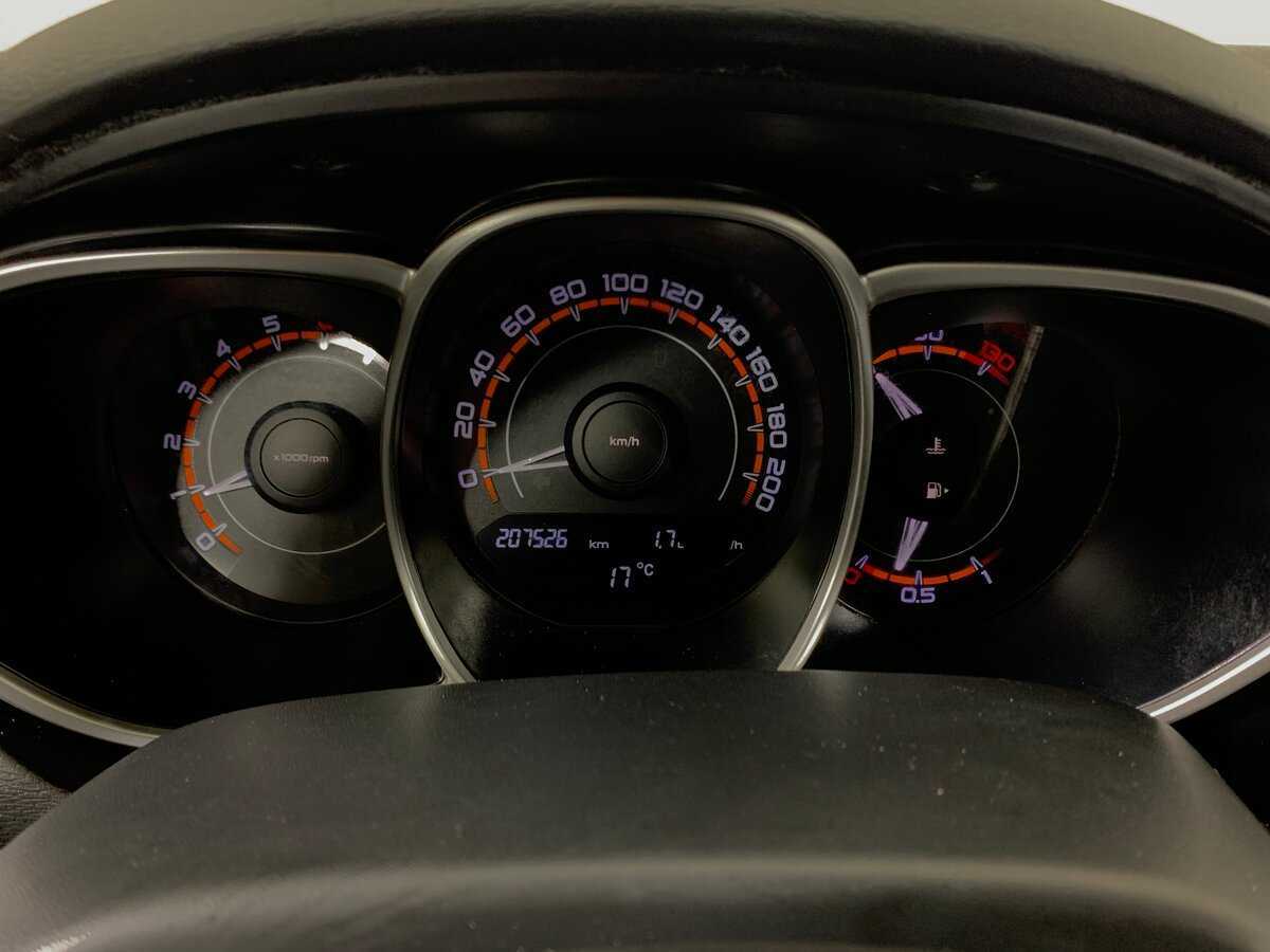 Купить Лада (ВАЗ) Веста, 2017, 208 000 км.. Фото: #14