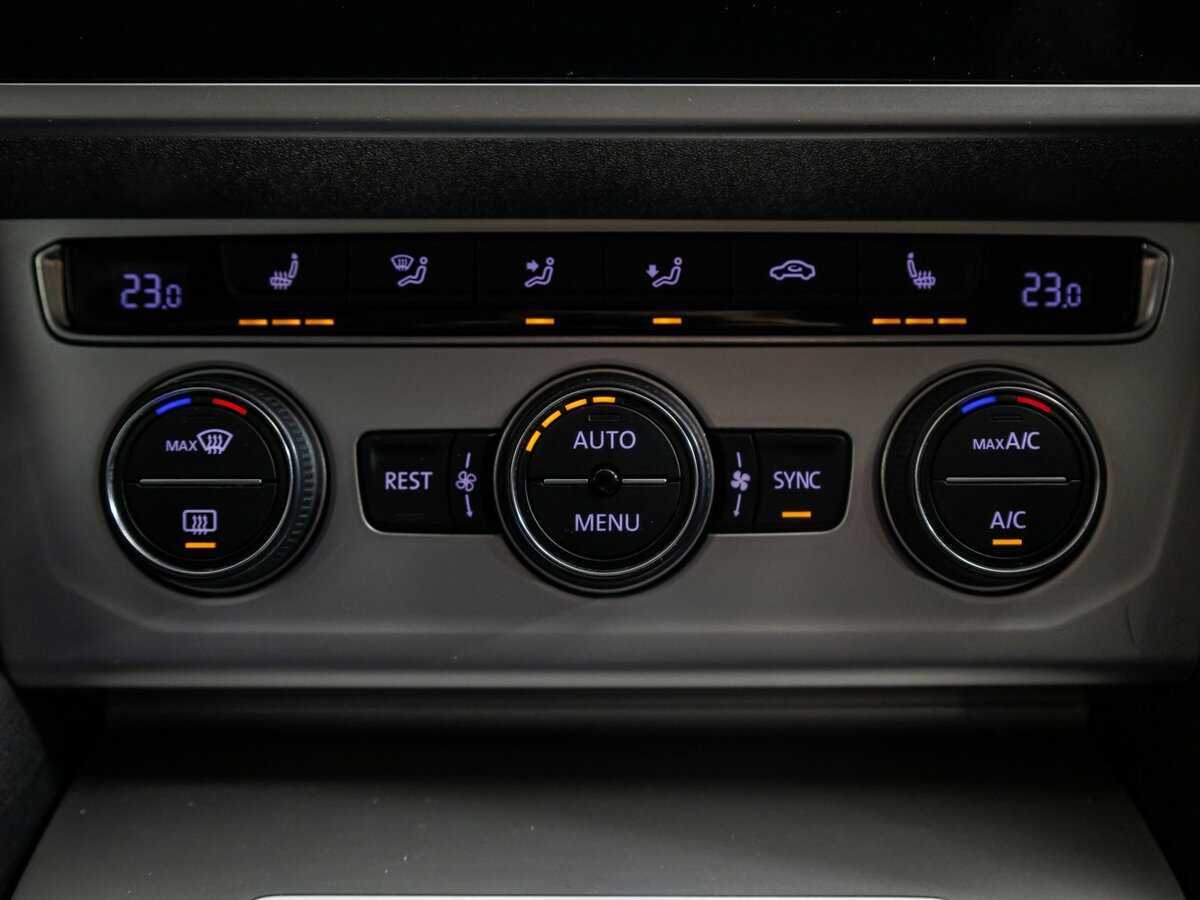 Купить Фольксваген Пассат, 2018, 160 888 км.. Фото: #11