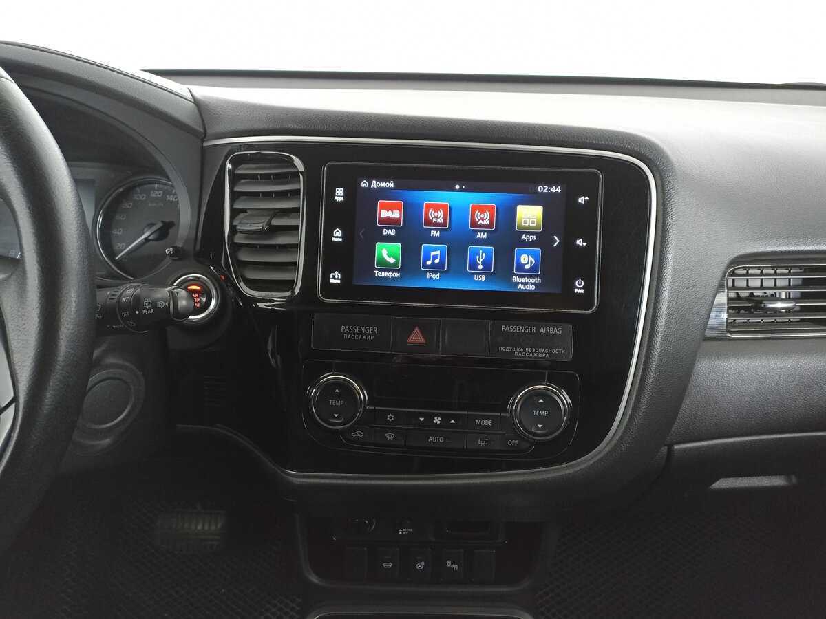 Купить Митсубиши Оутлэндер, 2017, 188 467 км.. Фото: #12