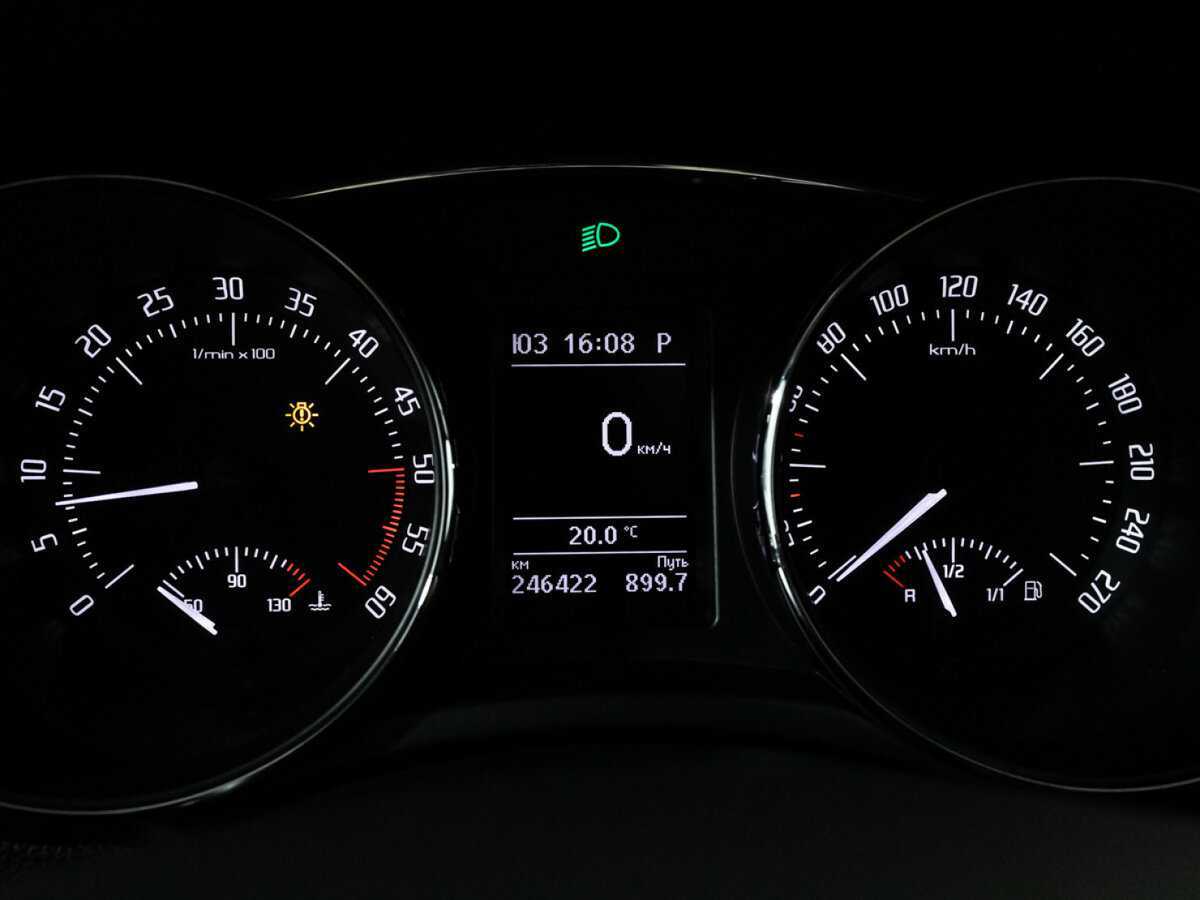 Купить Шкода Суперб, 2013, 246 419 км.. Фото: #11