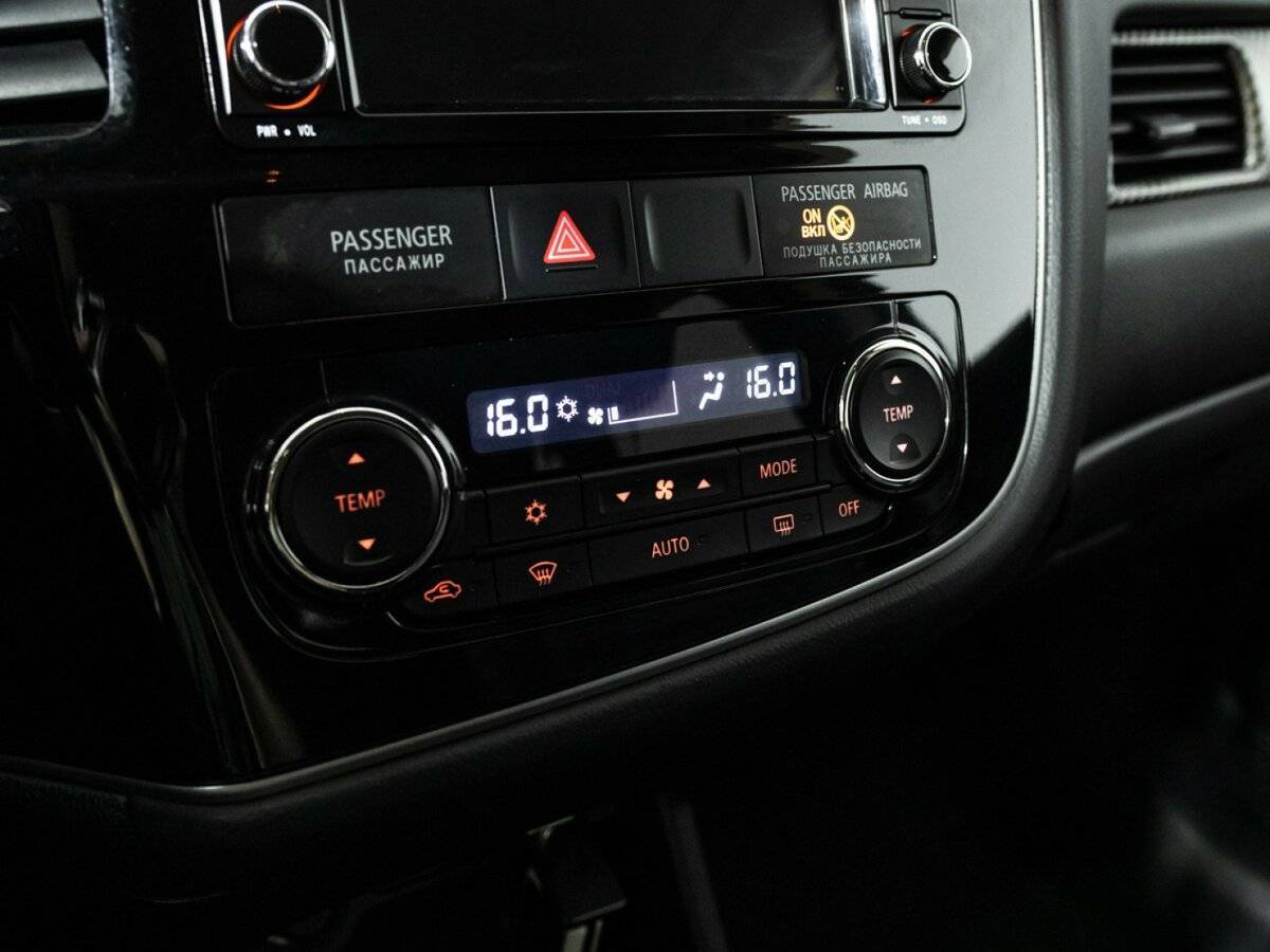 Купить Митсубиши Оутлэндер, 2013, 110 900 км.. Фото: #13