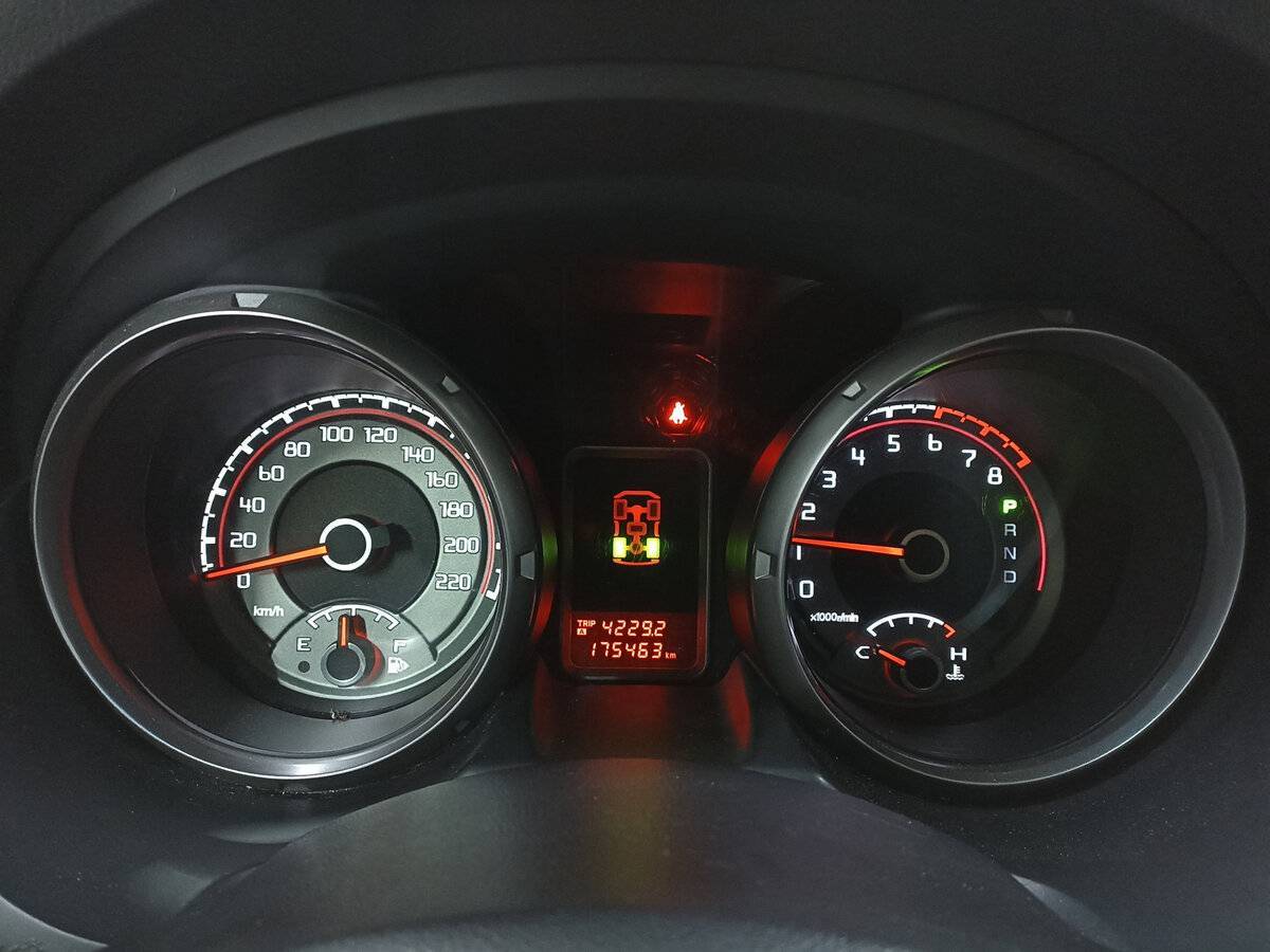 Купить Митсубиши Паджеро, 2012, 175 463 км.. Фото: #12