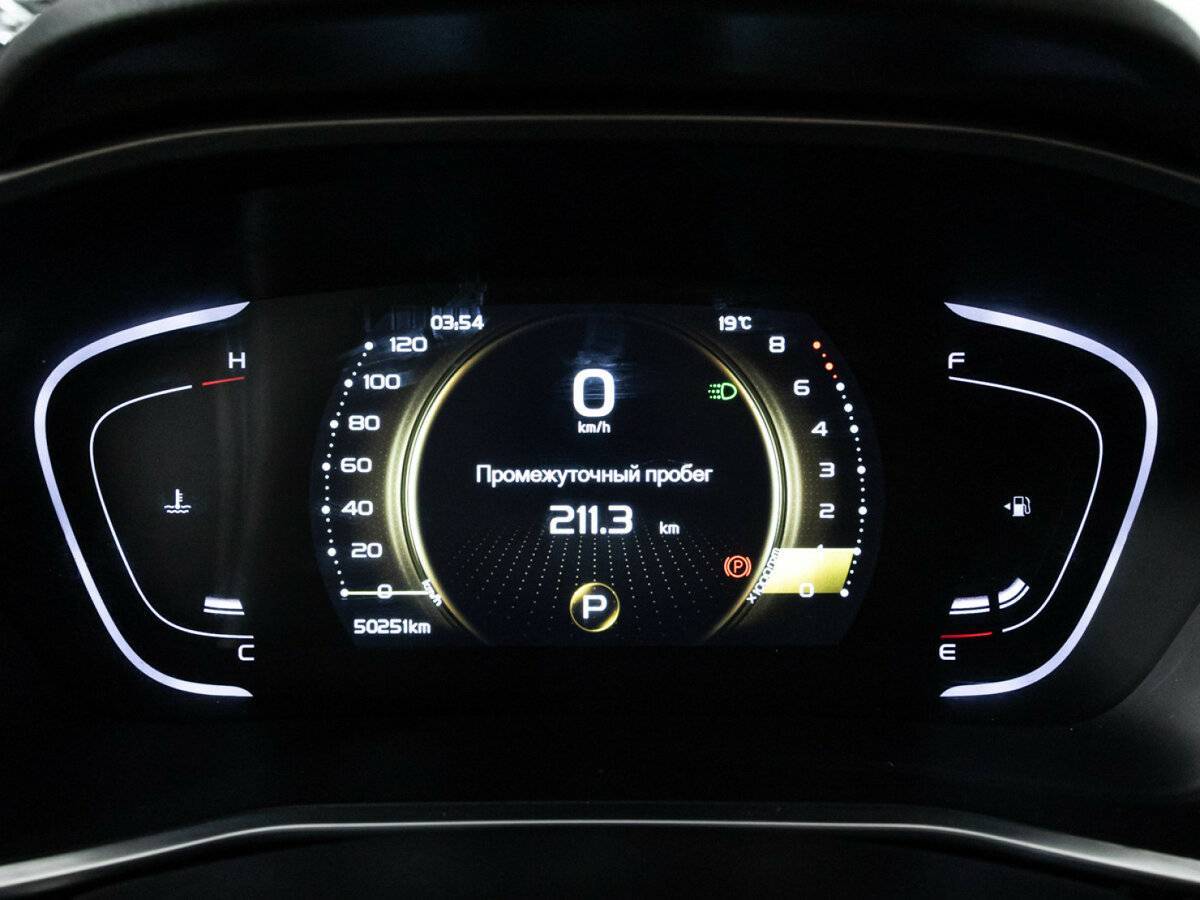 Купить Джили Кулрэй, 2022, 50 249 км.. Фото: #11