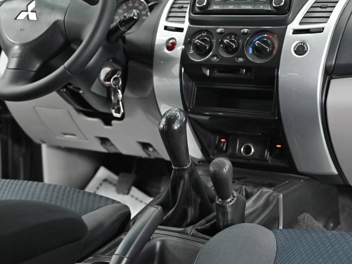 Купить Митсубиши Паджеро Спорт, 2014, 174 500 км.. Фото: #10