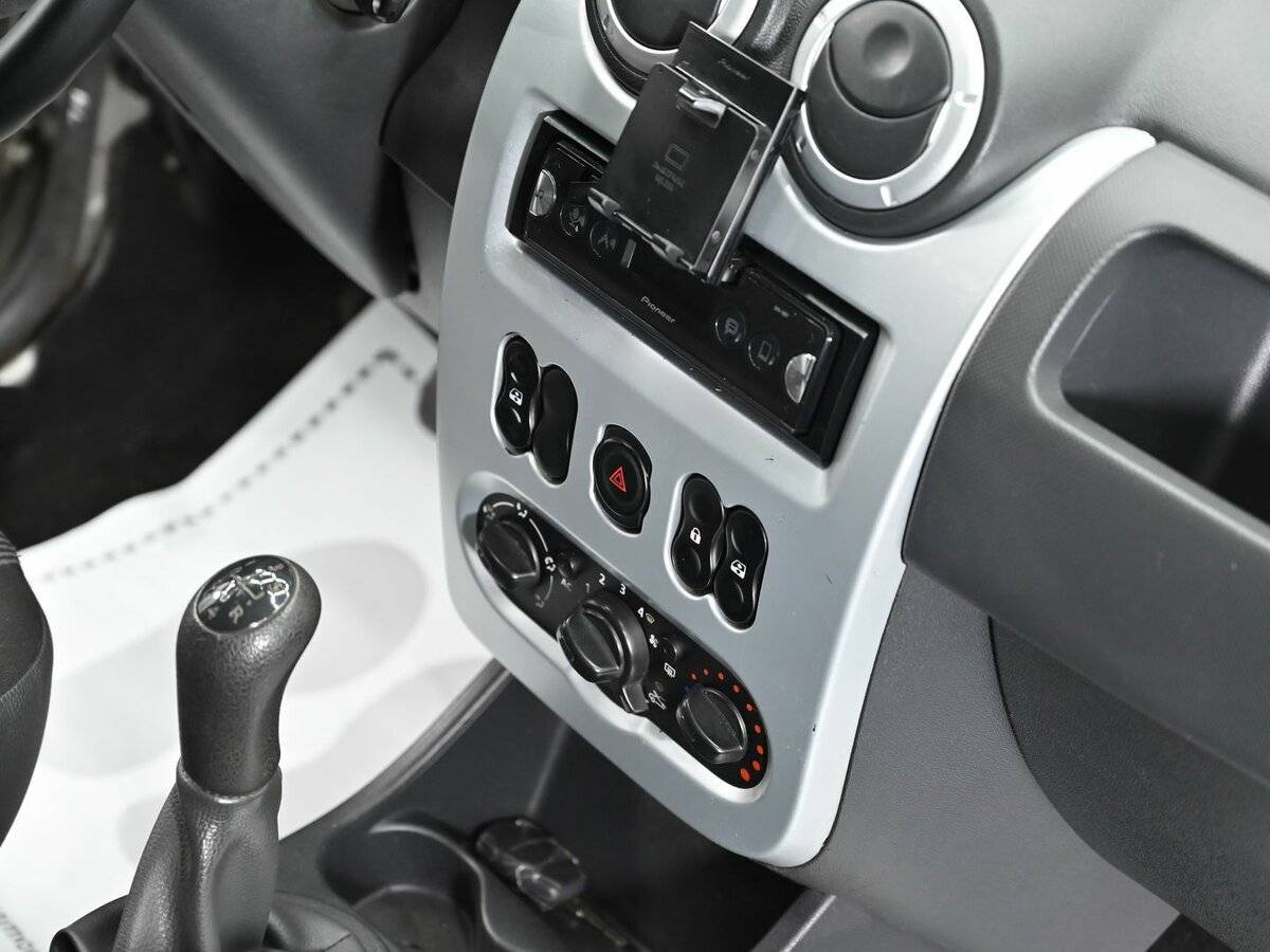 Купить Рено Логан, 2013, 187 000 км.. Фото: #9