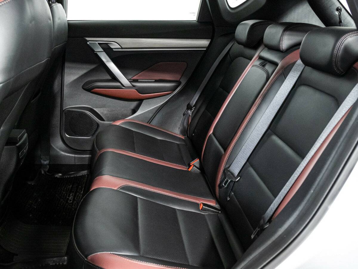 Купить Джили Кулрэй, 2021, 93 139 км.. Фото: #9