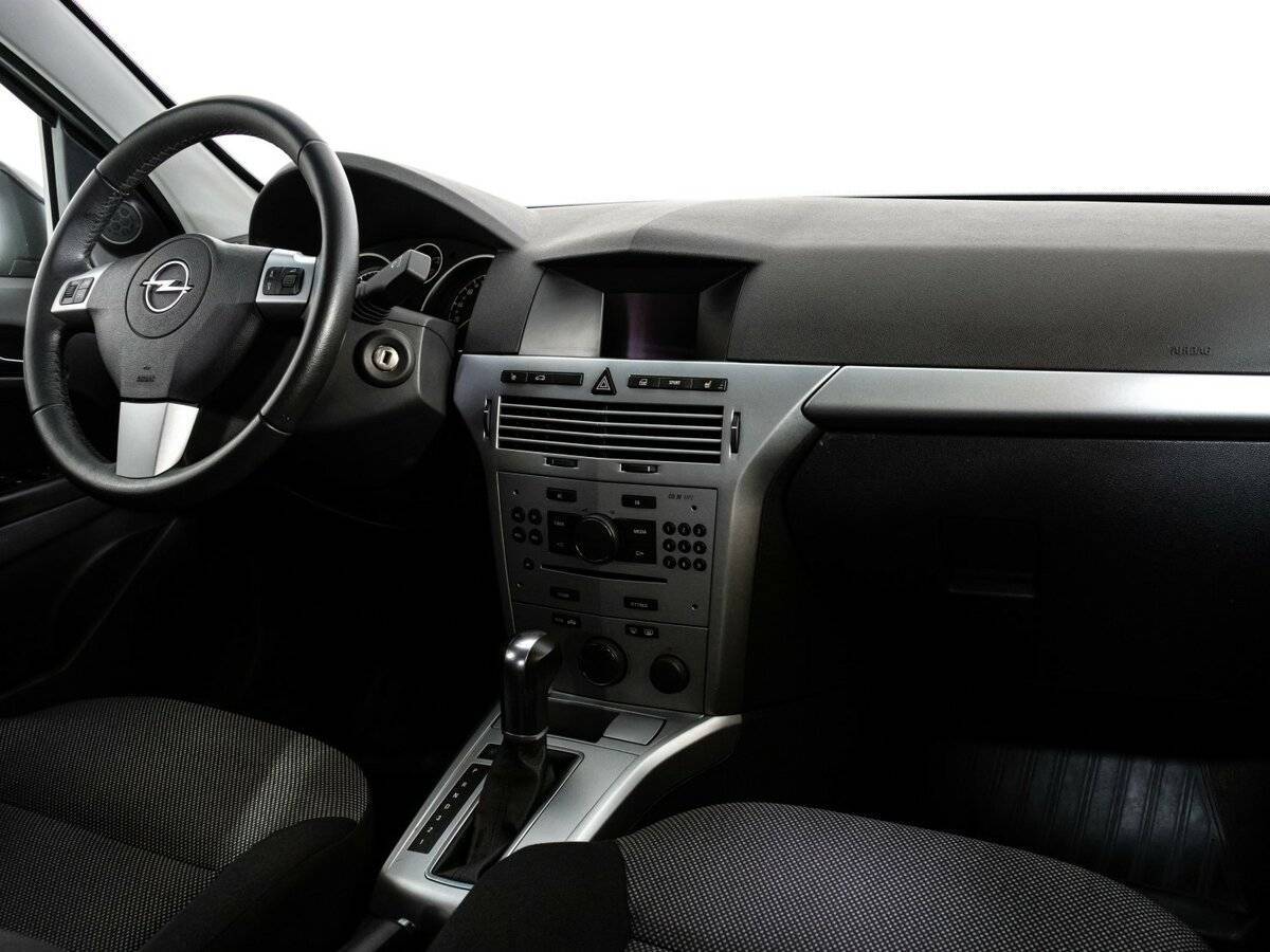 Купить Опель Астра, 2014, 181 102 км.. Фото: #8