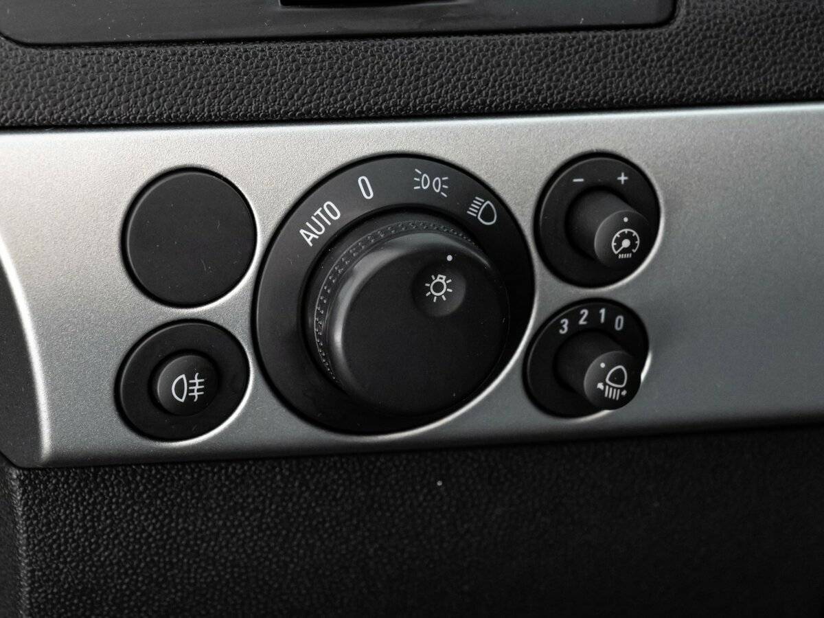 Купить Опель Астра, 2014, 181 102 км.. Фото: #16