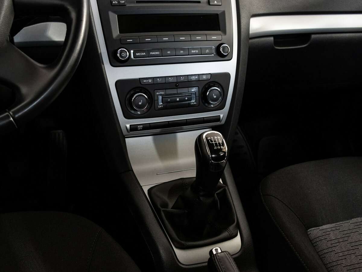 Купить Шкода Октавия, 2012, 100 414 км.. Фото: #9