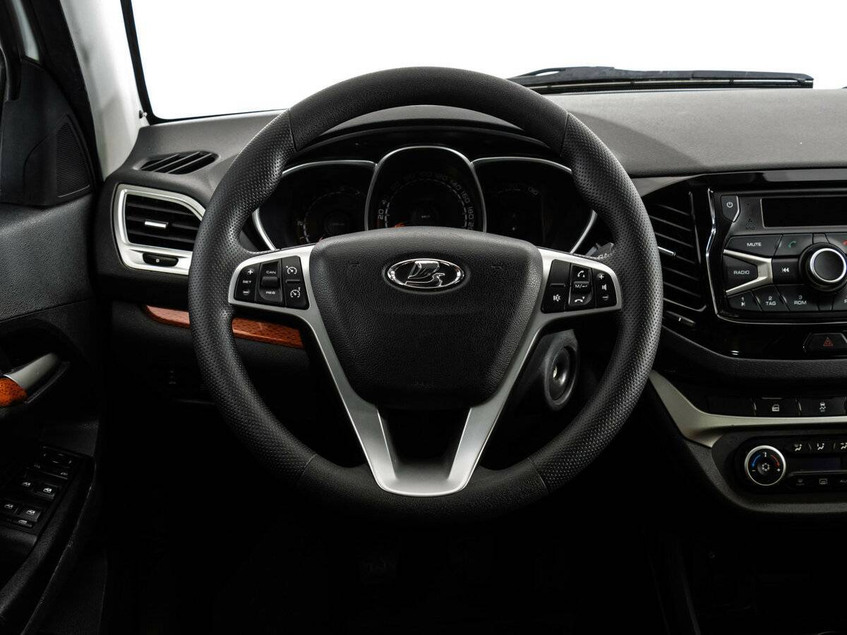 Купить Лада (ВАЗ) Веста, 2018, 72 753 км.. Фото: #9