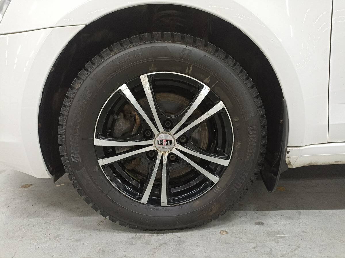 Купить Шкода Октавия, 2013, 145 596 км.. Фото: #17