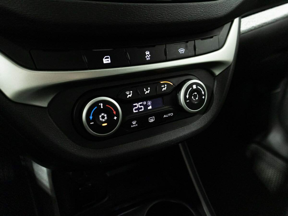 Купить Лада (ВАЗ) Веста, 2021, 80 500 км.. Фото: #17