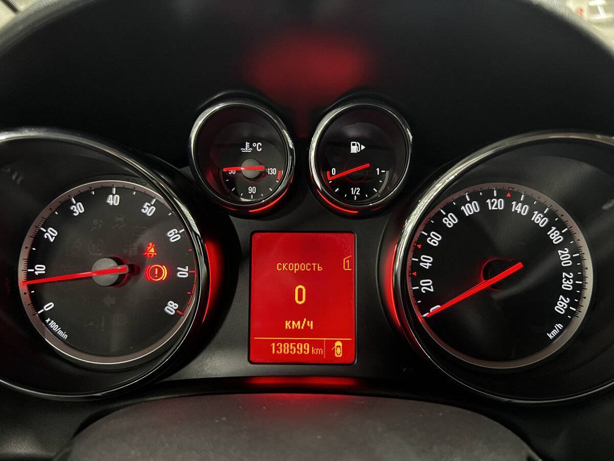 Купить Опель Астра, 2013, 139 012 км.. Фото: #12