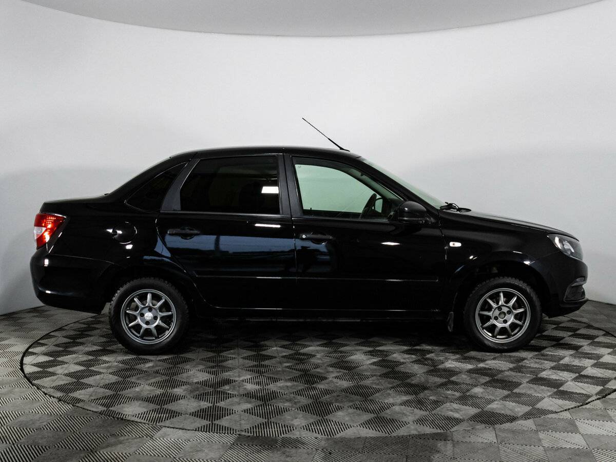 Купить Лада (ВАЗ) Гранта, 2020, 45 318 км.. Фото: #3