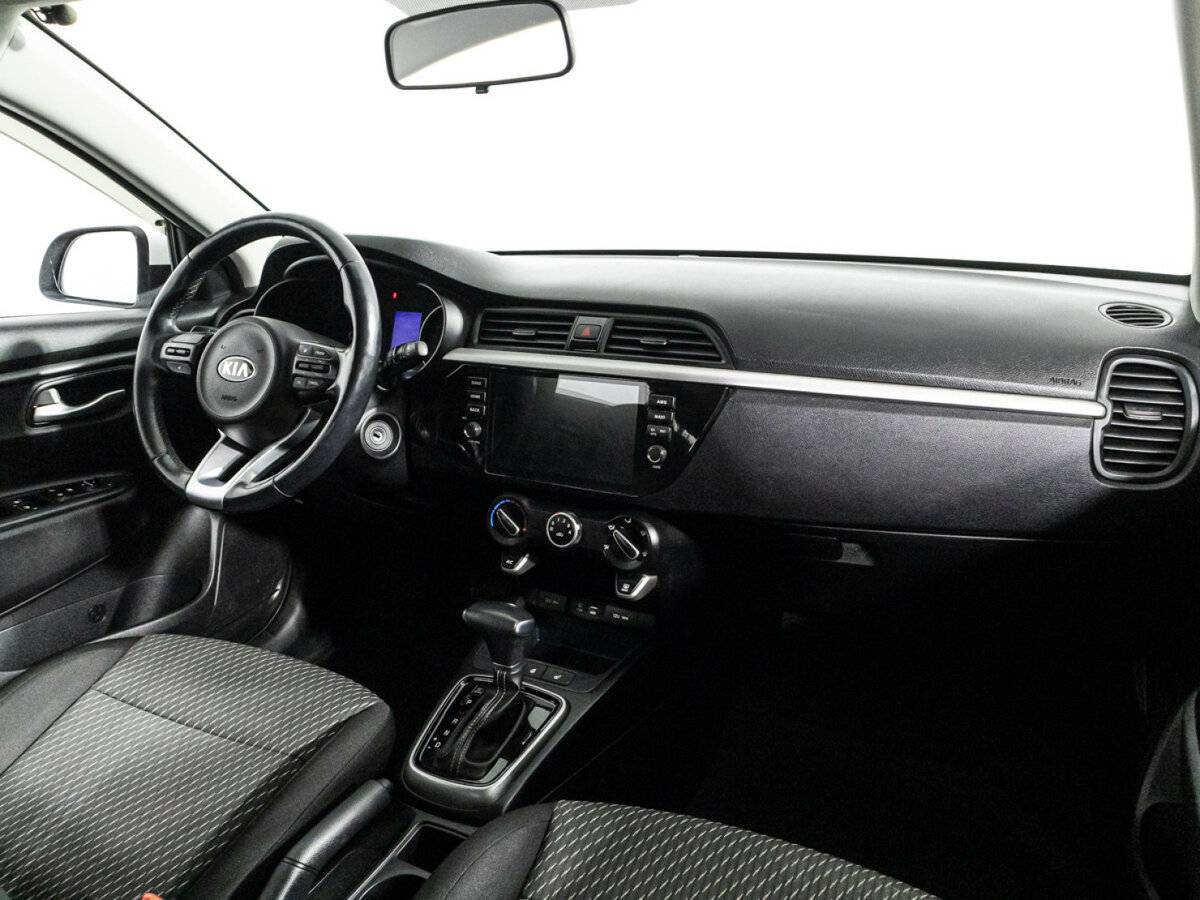 Купить Киа Рио, 2018, 65 331 км.. Фото: #8