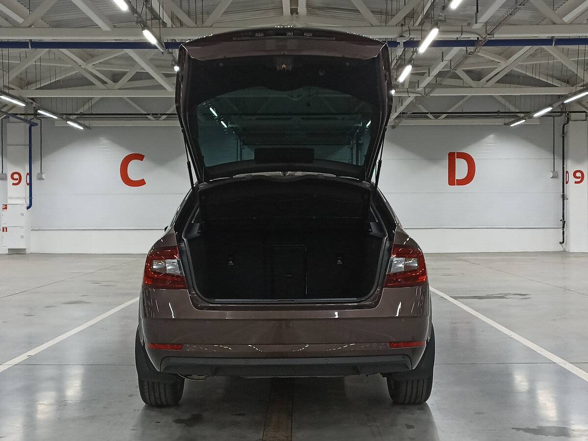 Купить Шкода Октавия, 2018, 215 830 км.. Фото: #9