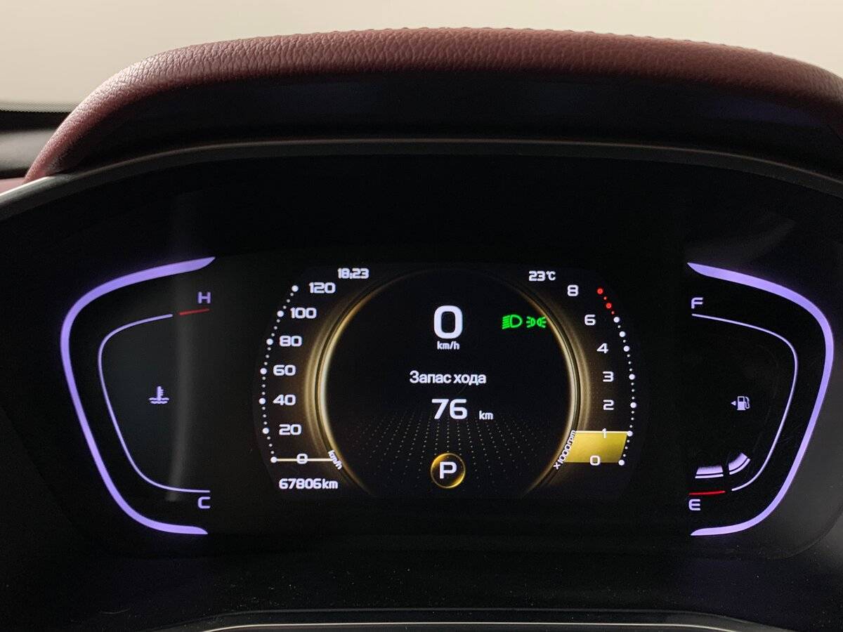 Купить Джили Кулрэй, 2021, 67 803 км.. Фото: #13