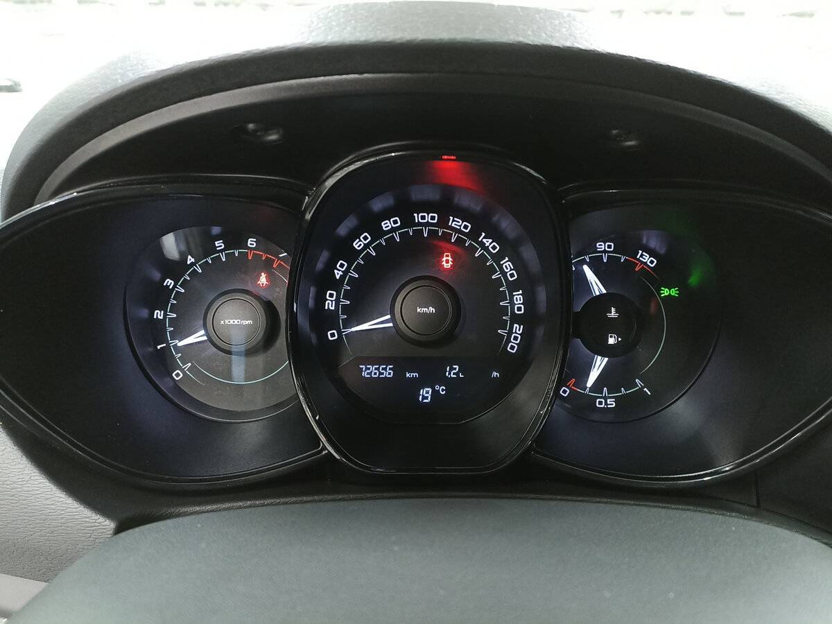 Купить Лада (ВАЗ) Веста, 2016, 72 639 км.. Фото: #12