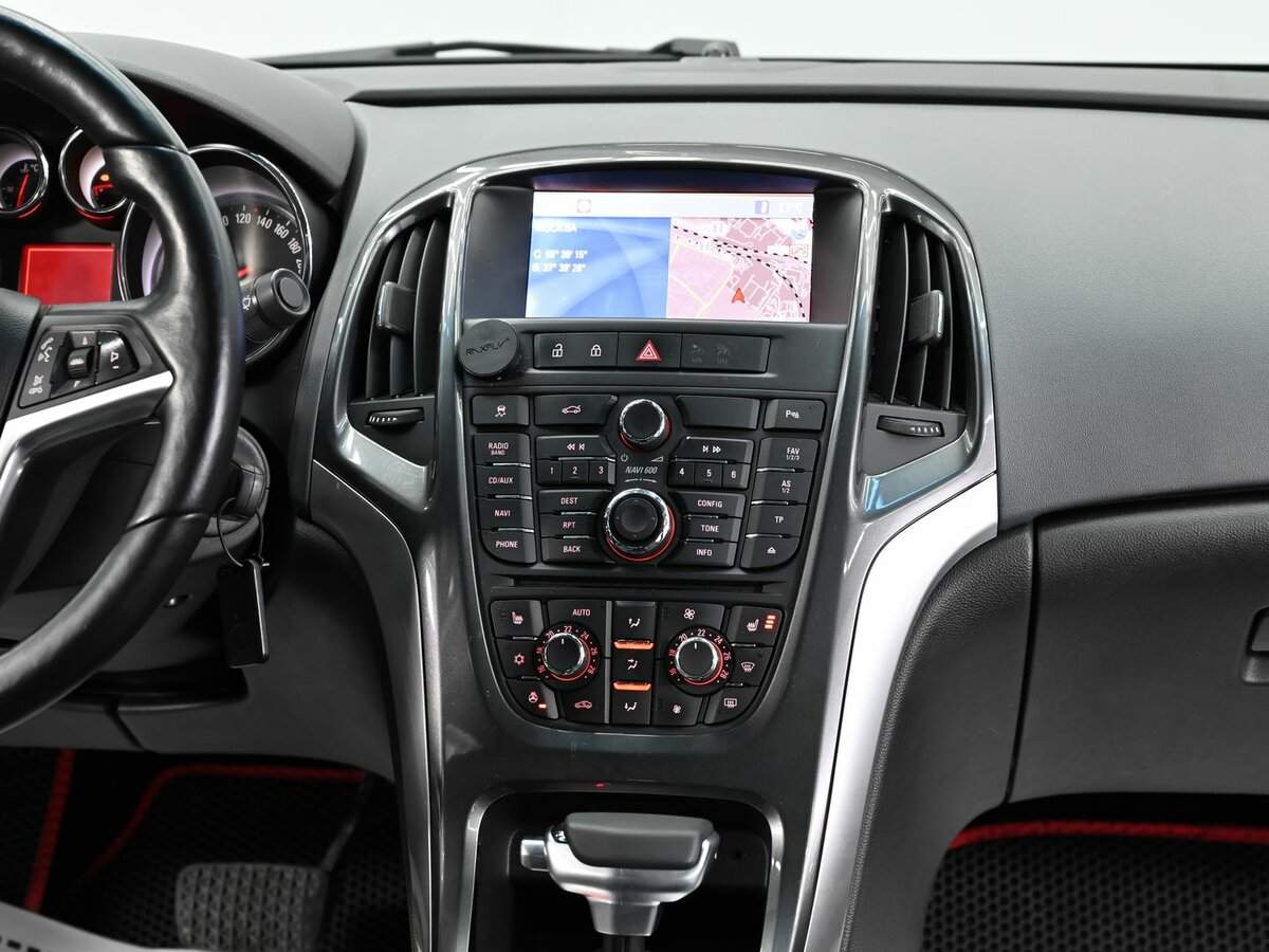 Купить Опель Астра, 2013, 164 000 км.. Фото: #9