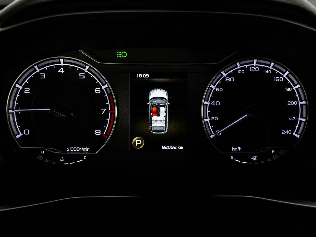 Купить Джили Кулрэй, 2022, 81 868 км.. Фото: #15