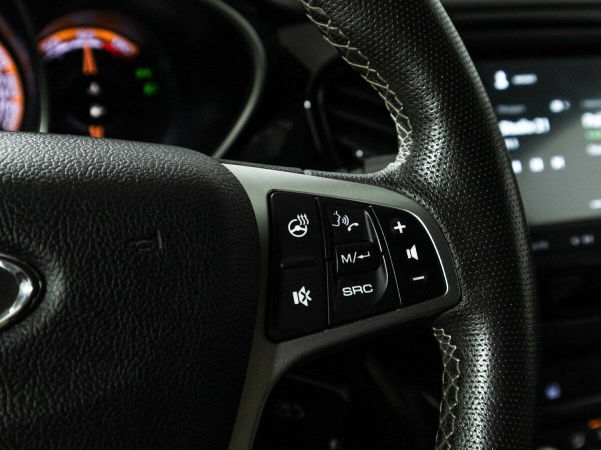 Купить Лада (ВАЗ) Веста, 2021, 76 069 км.. Фото: #19