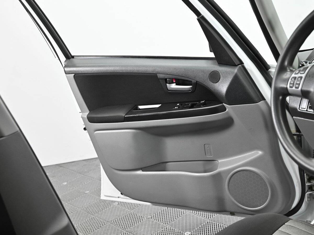 Купить Сузуки С-Икс4, 2013, 165 000 км.. Фото: #6