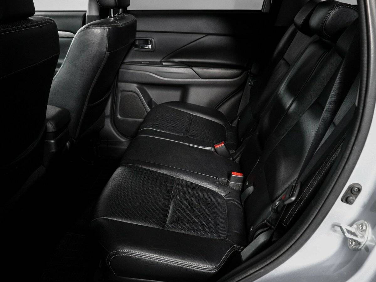 Купить Митсубиши Оутлэндер, 2012, 88 000 км.. Фото: #9