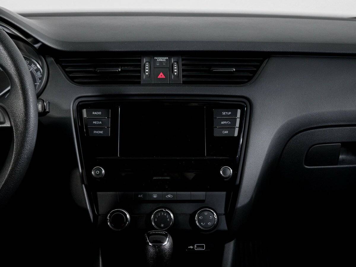 Купить Шкода Октавия, 2019, 119 500 км.. Фото: #12