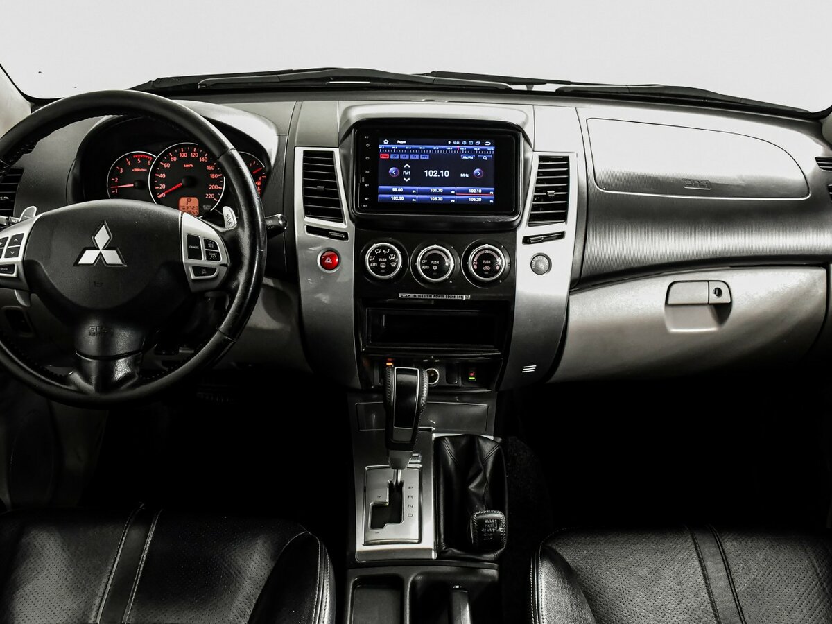 Купить Митсубиши Паджеро Спорт, 2013, 292 653 км.. Фото: #8