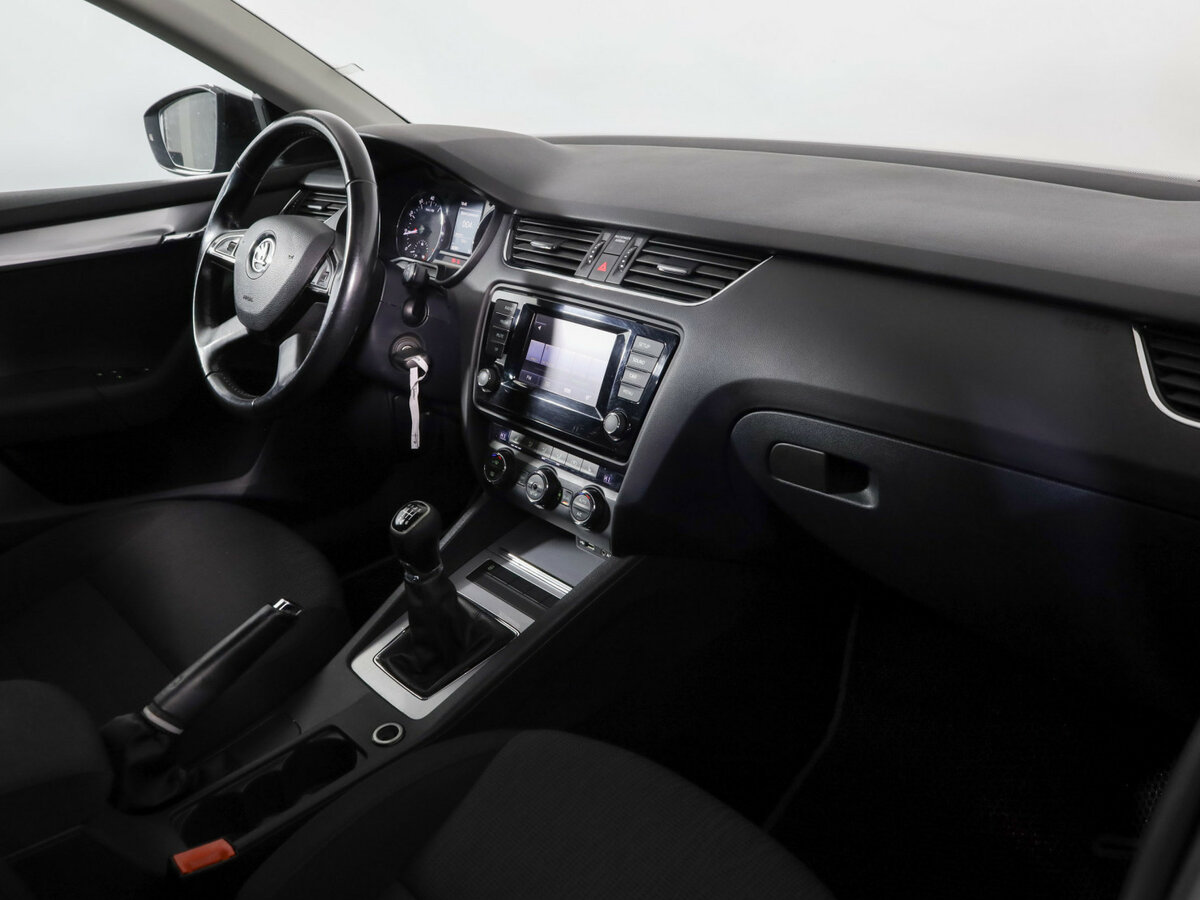 Купить Шкода Октавия, 2013, 202 479 км.. Фото: #10