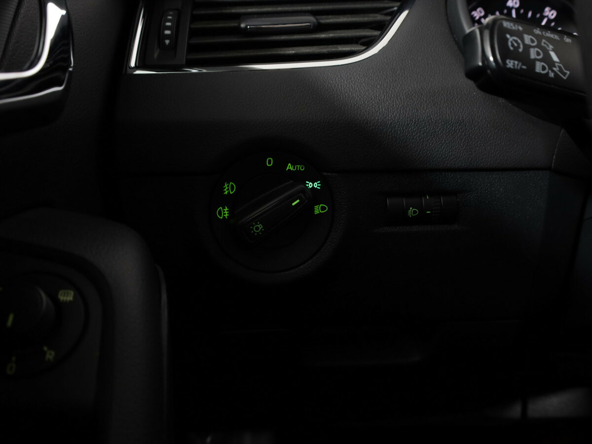 Купить Шкода Октавия, 2013, 202 479 км.. Фото: #19