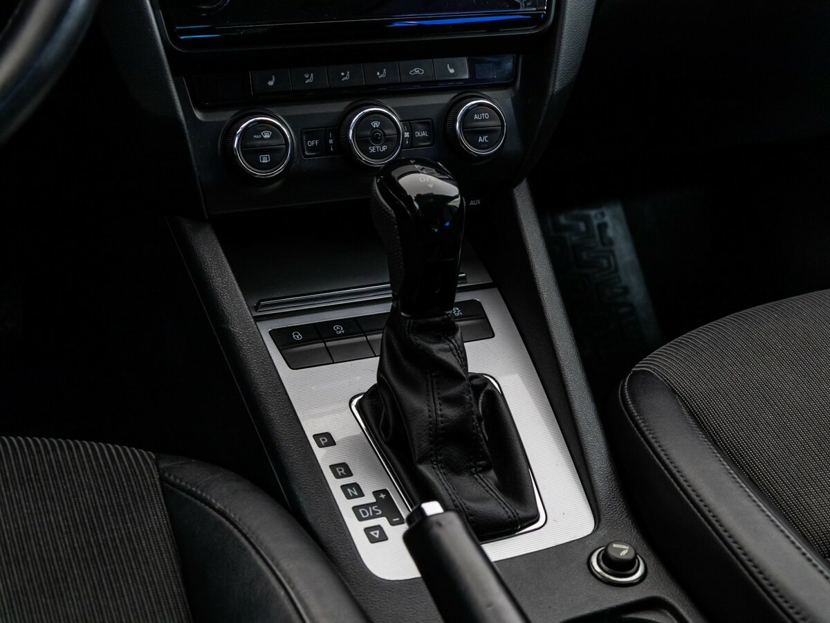 Купить Шкода Октавия, 2014, 179 287 км.. Фото: #9