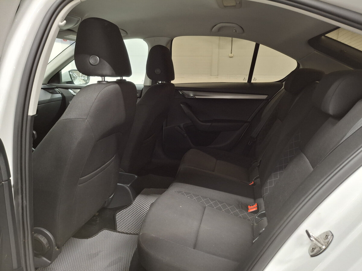 Купить Шкода Октавия, 2018, 227 203 км.. Фото: #11